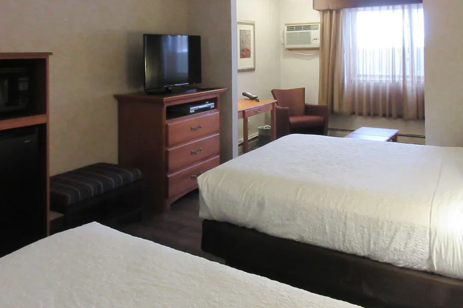 Quality Inn & Suites Detroit Lakes hotel detail image 6