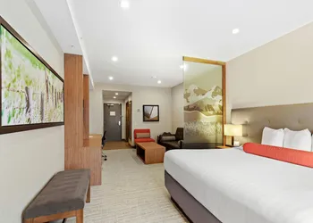 Mountainview Inn & Suites hotel thumbnail 7