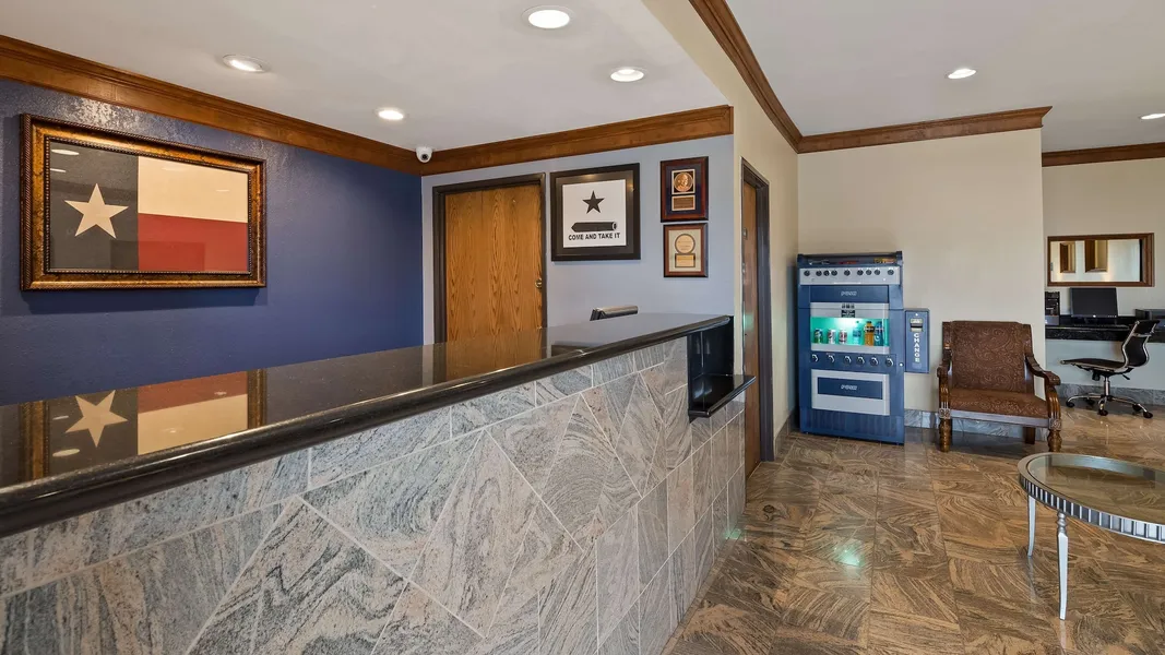 Best Western Regency Inn & Suites hotel detail image 2