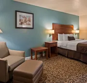 Best Western Regency Inn & Suites hotel detail image 3