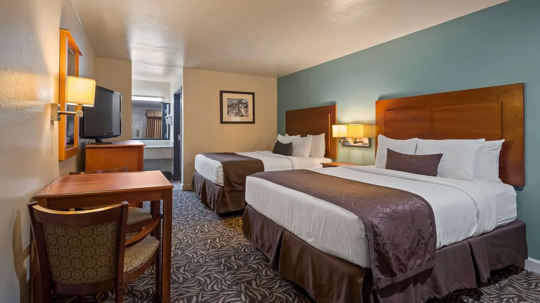 Best Western Regency Inn & Suites hotel detail image 6