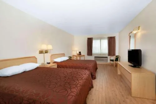 Inn at Lander, Travelodge by Wyndham hotel detail image 2