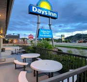 Days Inn by Wyndham Vernon hotel detail image 4