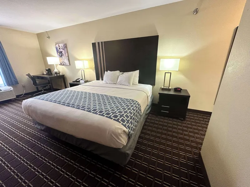 Best Western Plus Bass Hotel & Suites hotel detail image 6