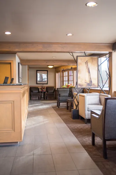 Best Western Edgewater Resort hotel detail image 6