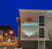 La Quinta Inn & Suites by Wyndham Jamestown hotel detail image 3