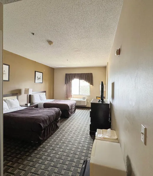FairBridge Inn & Suites Batavia - Darien Amusement Park hotel detail image 6