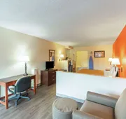Econo Lodge Laurel hotel detail image 7
