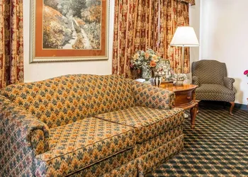 Howard Johnson by Wyndham Montpelier hotel thumbnail 5