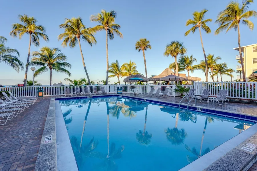 Outrigger Beach Resort hotel detail image 6