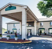 Quality Inn & Suites Des Moines - Merle Hay Road hotel detail image 3