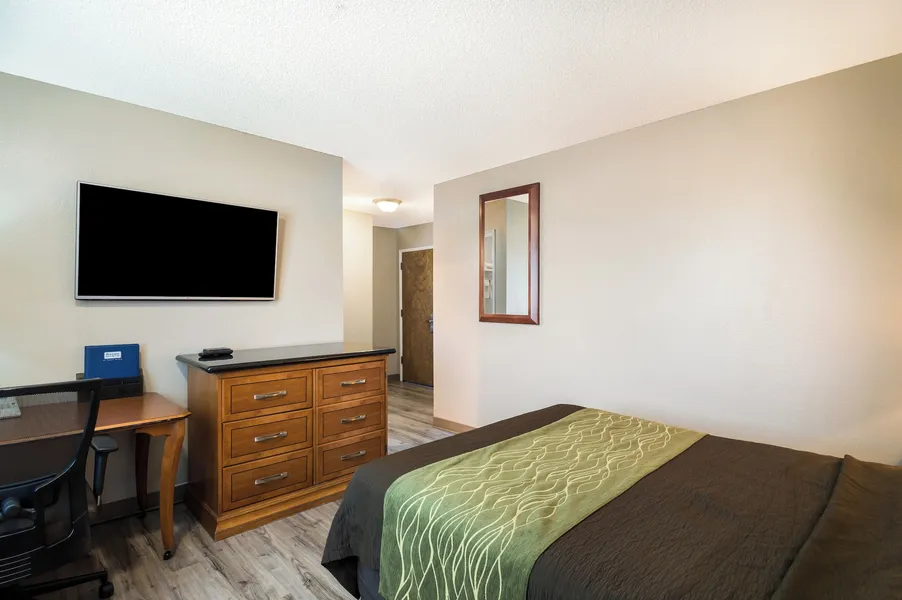 Rodeway Inn & Suites Portland West - Beaverton hotel detail image 2
