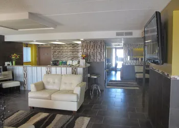 Riverside Suites hotel thumbnail 6