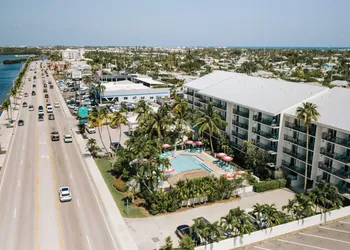 The Laureate Key West hotel thumbnail 3