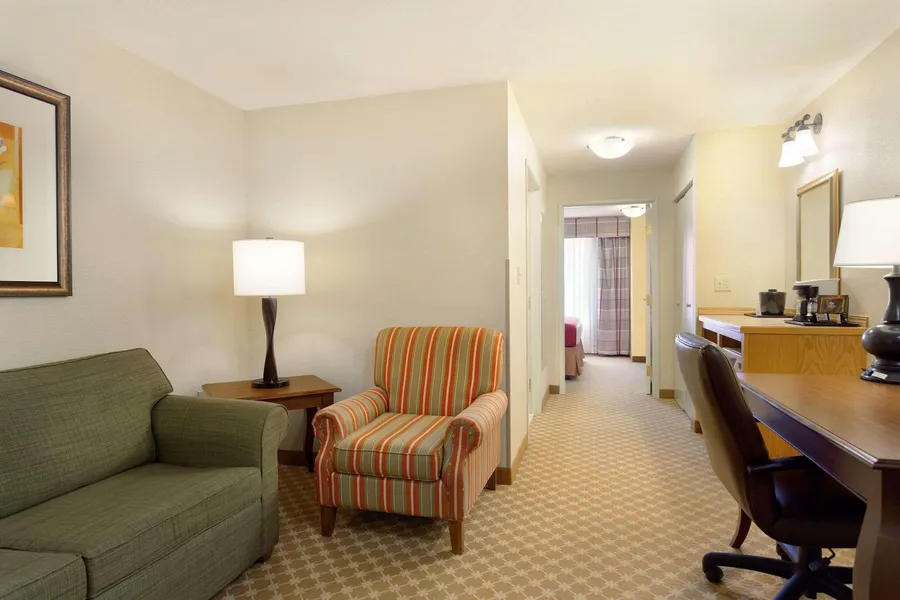 Country Inn & Suites by Radisson, Nevada, MO hotel detail image 2