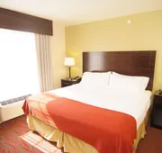 Holiday Inn Express Hotel & Suites Indianapolis North Carmel by IHG hotel detail image 5