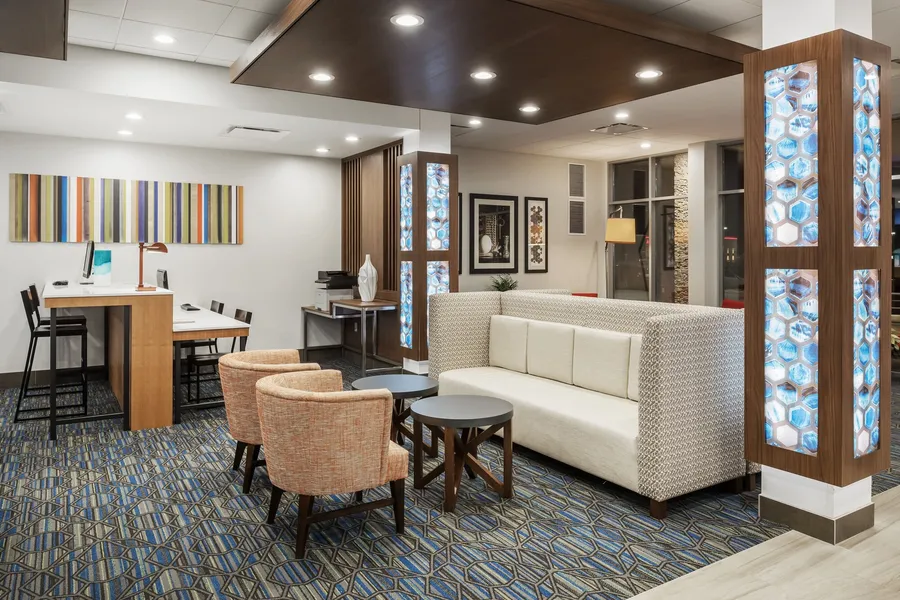 Holiday Inn Express & Suites West Plains Southwest by IHG hotel detail image 6