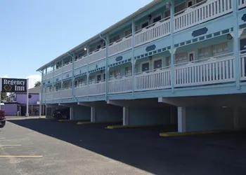 Regency Inn hotel thumbnail 3