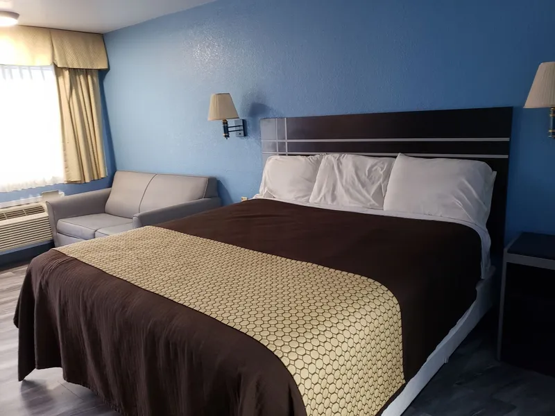 Regency Inn hotel detail image 6