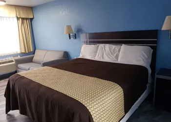 Regency Inn hotel thumbnail 7