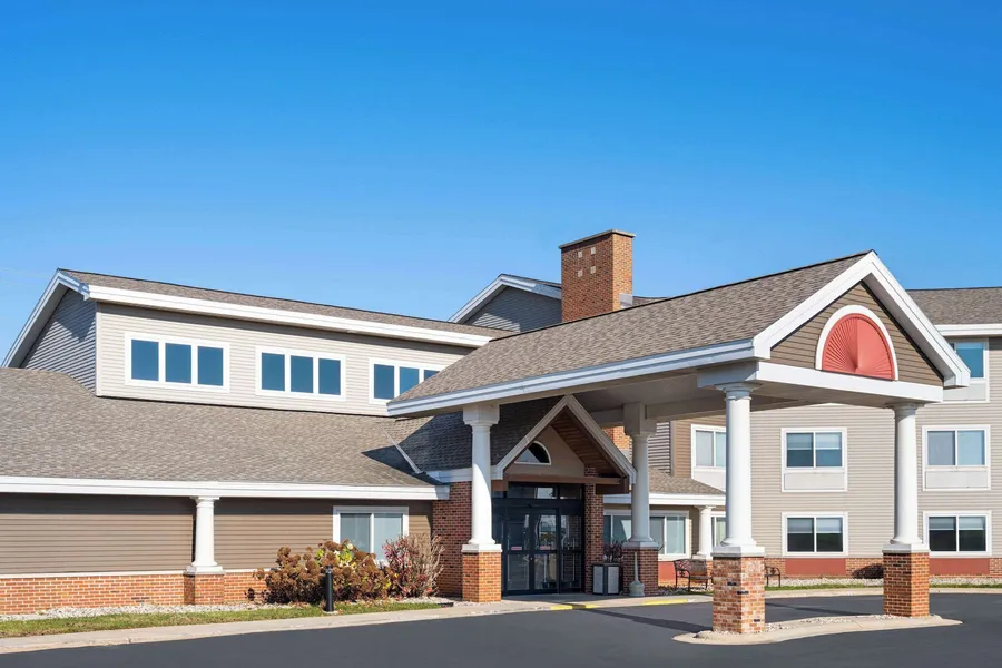 AmericInn by Wyndham Beaver Dam hotel detail image 2