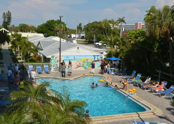 Alden Suites - A Beachfront Resort hotel thumbnail 8