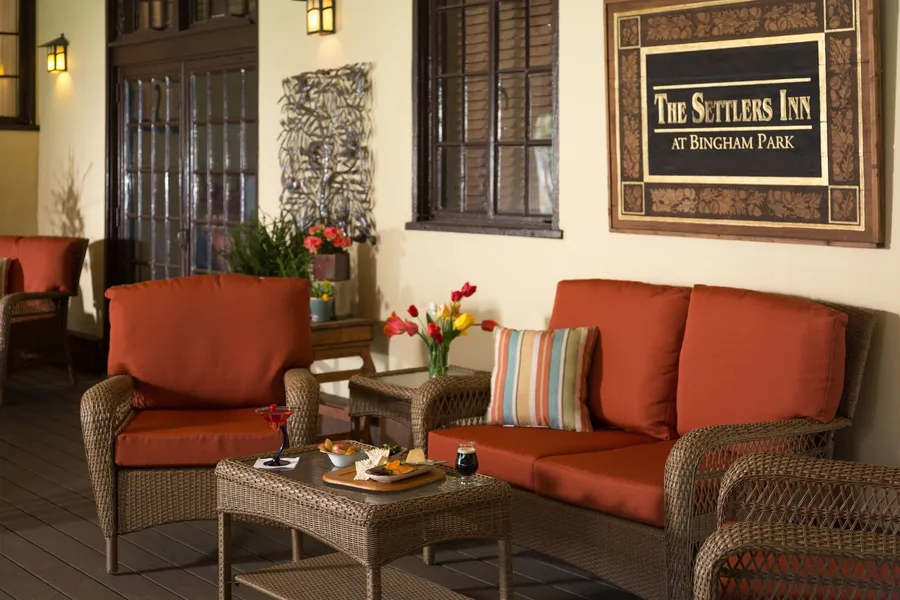 The Settlers Inn hotel detail image 2