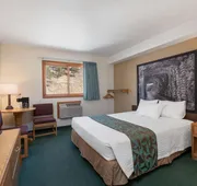 Super 8 by Wyndham Hill City/Mt Rushmore/ Area hotel detail image 5