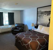 Super 8 by Wyndham Rexburg hotel detail image 7