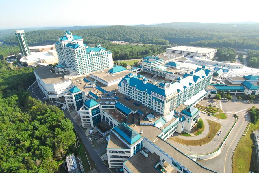 Great Cedar Hotel at Foxwoods hotel detail image 2