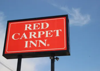 Red Carpet Inn Niagara Falls hotel thumbnail 2