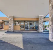 Americas Best Value Inn Uvalde hotel detail image 7