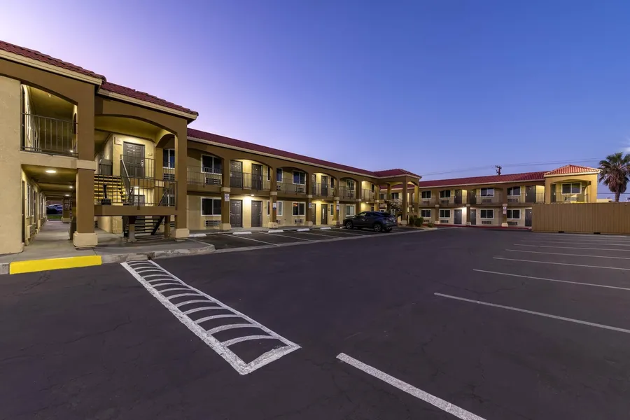 Quality Inn & Suites hotel detail image 2