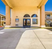 Quality Inn & Suites hotel detail image 3