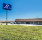 Americas Best Value Inn Bonham hotel detail image 3