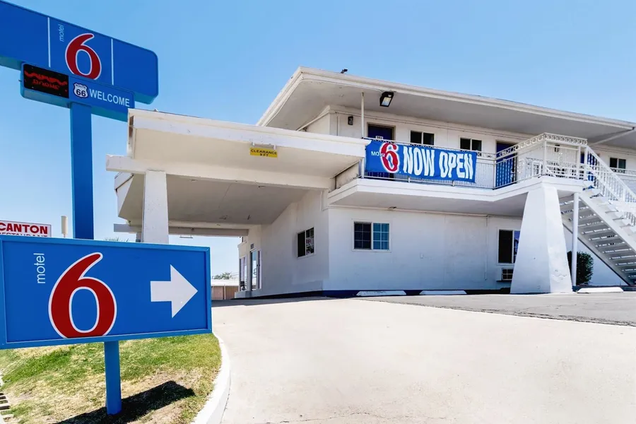 Motel 6 Barstow, CA - Route 66 hotel detail image 6