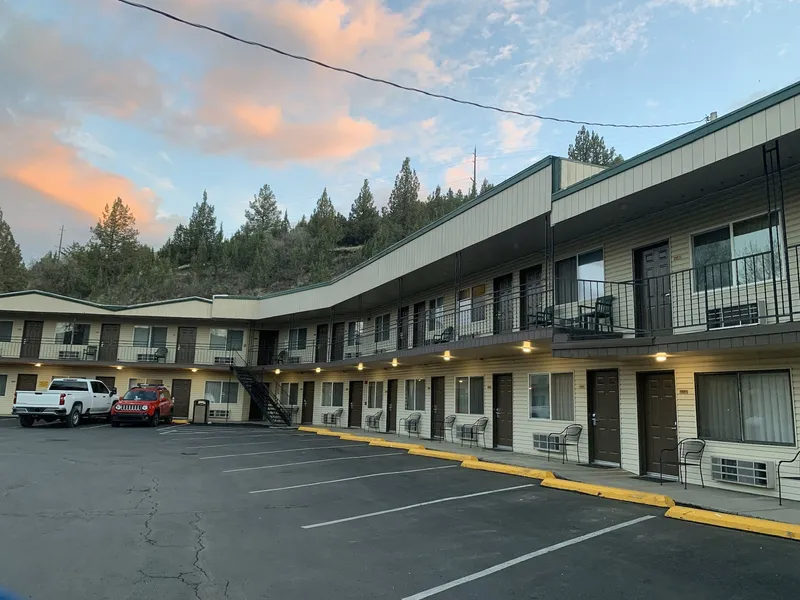 Sunset Inn John Day hotel detail image 2