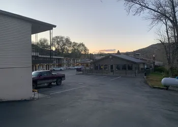 Sunset Inn John Day hotel thumbnail 3