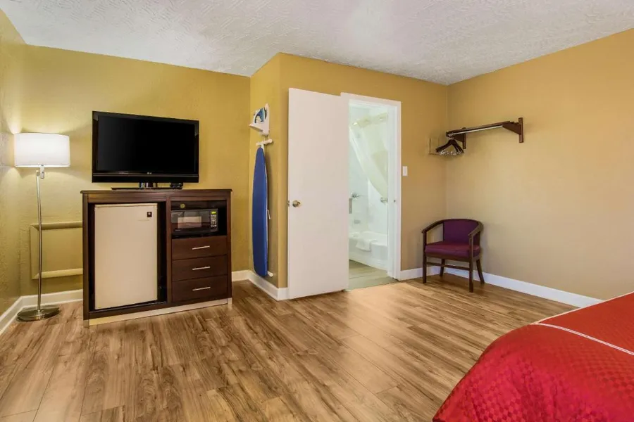 Rodeway Inn Lexington hotel detail image 2