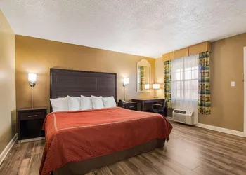 Rodeway Inn Lexington hotel thumbnail 7