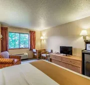 Rodeway Inn hotel detail image 3