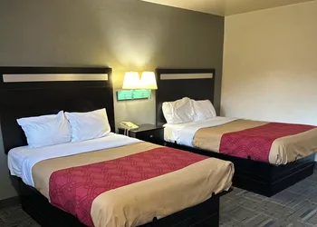 Budget Host Inn Charleston hotel thumbnail 3