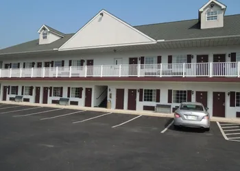 Scottish Inn Ronks hotel thumbnail 3