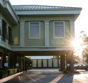 Town & Country Inn and Suites hotel detail image 4