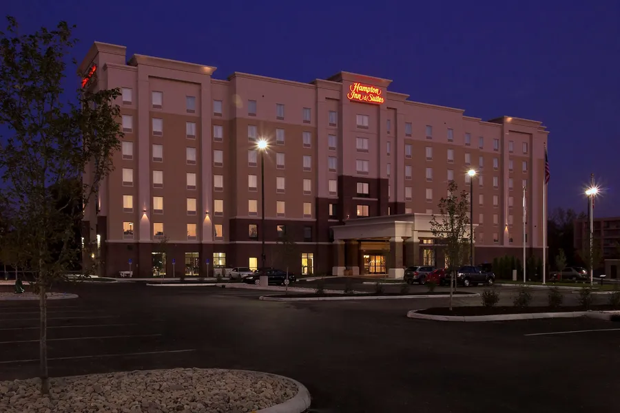 Hampton Inn & Suites Columbus/University Area hotel detail image 2