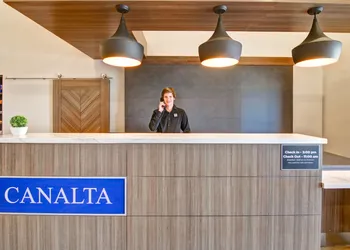 Canalta Hotel Brooks hotel thumbnail 7
