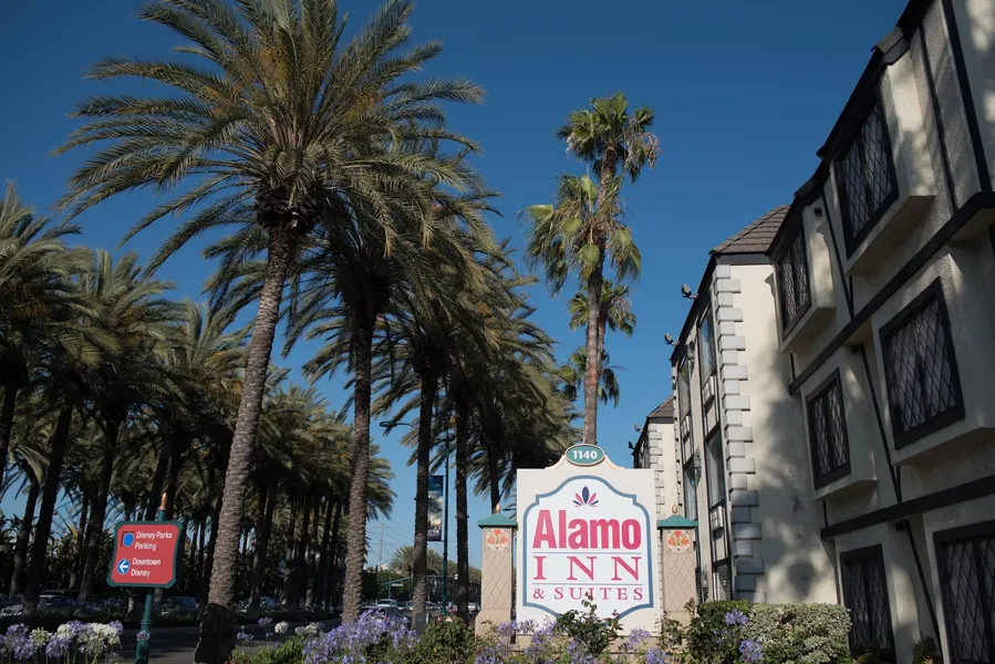 Alamo Inn & Suites hotel detail image 2