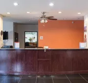 Budget Inn and Suites hotel detail image 3