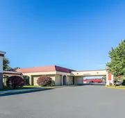 Econo Lodge Inn & Suites Norton - Wise South hotel detail image 4