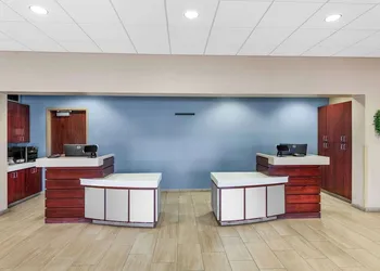 Quality Inn Columbus NE hotel thumbnail 4